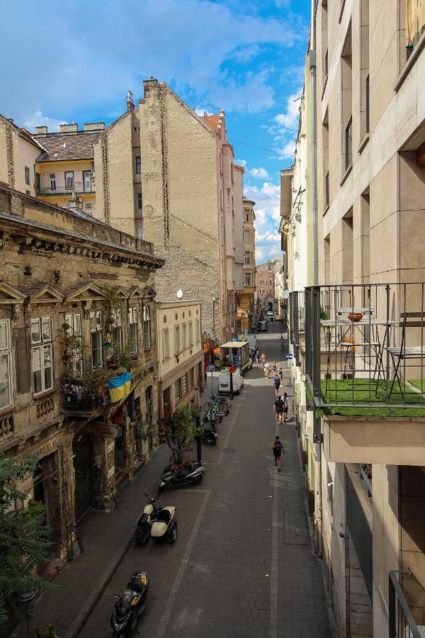 Artemisia Luxury Apartments Balcony Будапеща Екстериор снимка