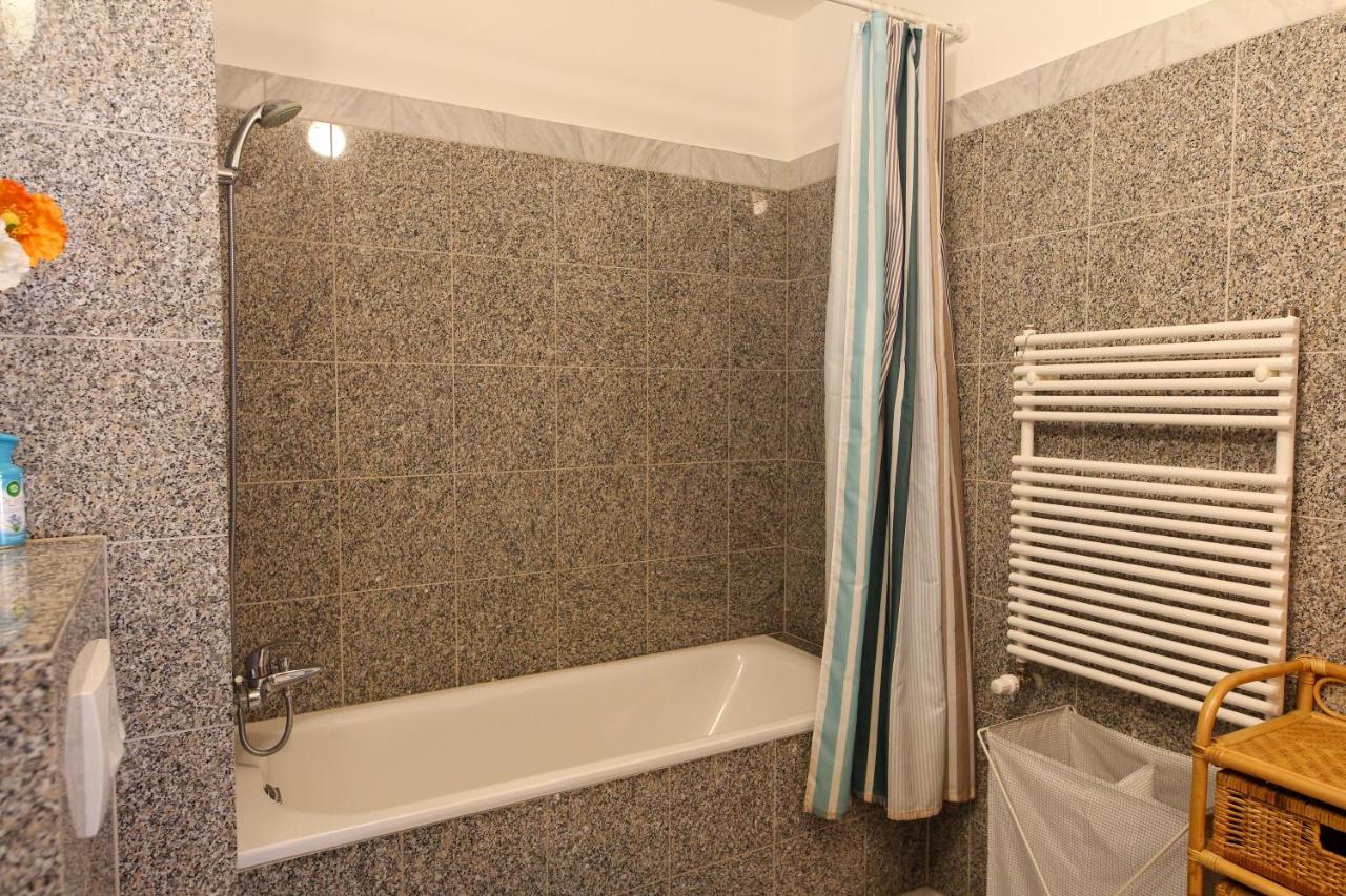 Artemisia Luxury Apartments Balcony Будапеща Екстериор снимка